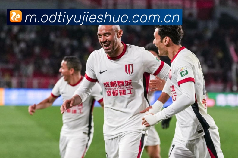 从天才少年到绿茵足球生涯高光与竞技价值解析-深度解析 从天才少年到绿茵足球生涯高光与竞技价值解析-深度解析